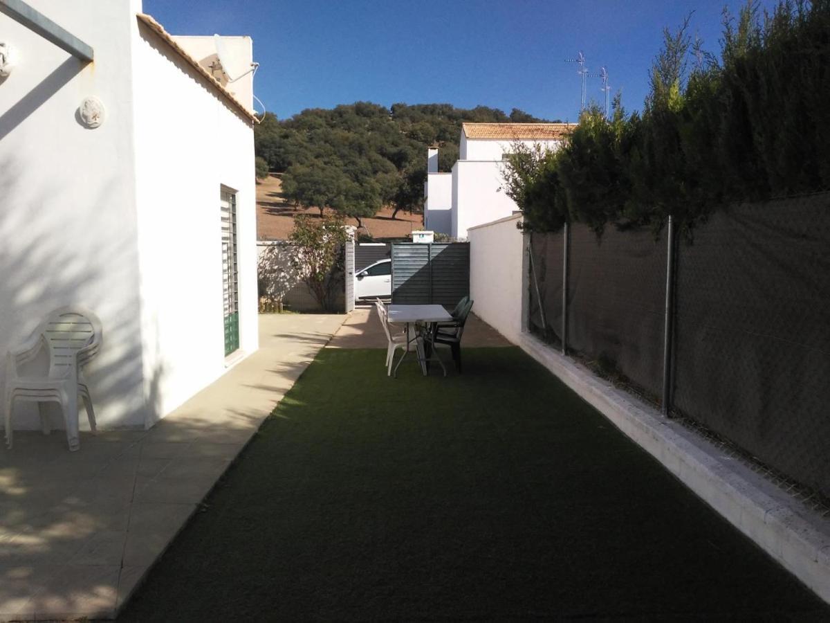 Huéznar Rural Hostal San Nicolás del Puerto Exterior foto